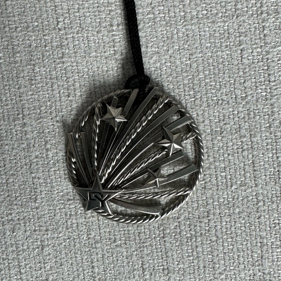 David Yurman silver tone pendant on black silken string statement necklace - Picture 2 of 5